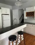 Hamilton House - charming historic home