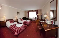 Hotel Żubrówka Spa & Wellness 酒店