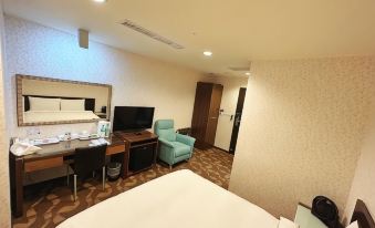 Trust Hotel