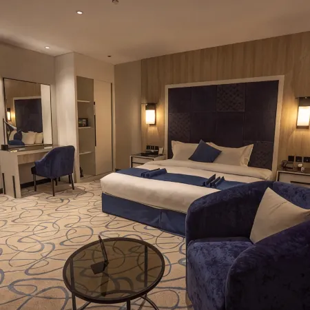Skyline Hotel & Suite