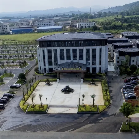 Xiajiang Yulushan International Hotel