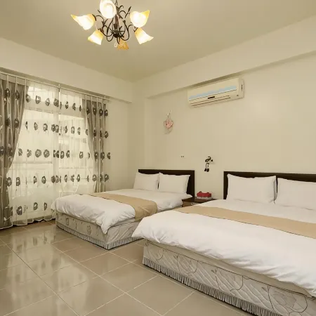 Leisure Homestay Отели в г. Хуалянь