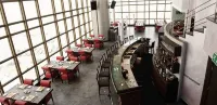 The Avenue Suites - Pet friendly