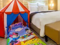 Six Star Motel Zhongli Branch - Romantic