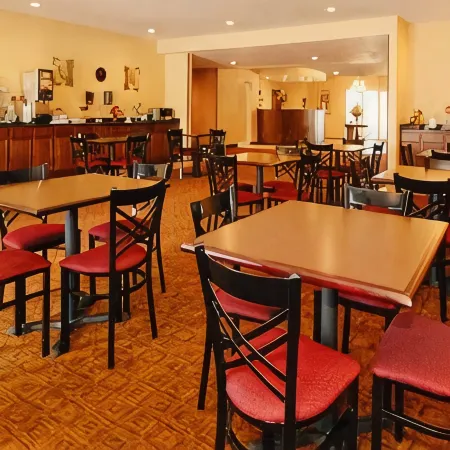 Comfort Suites
