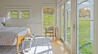 Modern Farmhouse on 25 Acres / Superb Views.