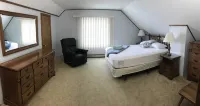 Lake James Red Sands Beach Lake Front Cottage - Family Friendly!! - 3-Star