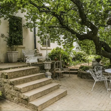 The Green Acorn Guest House