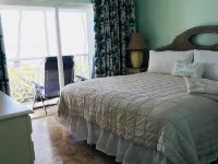 Escape to Paradise – Beautiful & Budget-Friendly Condo! Hotels in Rum Point