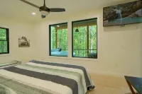 Honeymoon Hollow Cabin at Trickle Creek - 4-Star