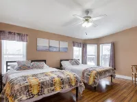 Chic Home in Downtown Driggs! Hotels in Driggs