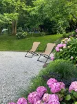 Elegant Euganean Hills apartment with garden view
