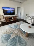 Grand at Diamond beach, newly updated, 3 bed,2 1/2 bath, Large veranda