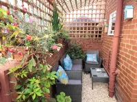 Sooty Babe colliery cottage.10 mins walk to beach and Castle Eden nature reserve Hotele w: Hartlepool