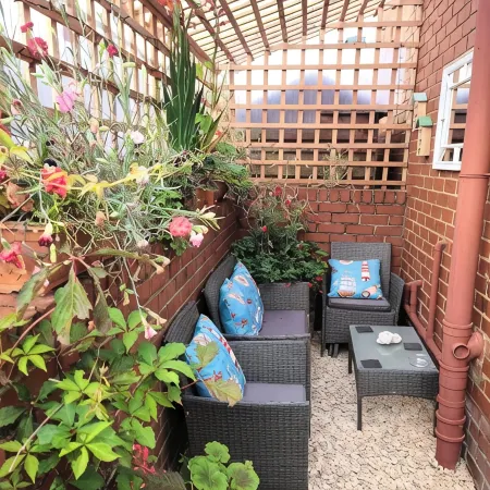 Sooty Babe colliery cottage.10 mins walk to beach and Castle Eden nature reserve