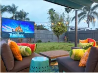 Moonlight Cinema - 15min to Beach