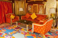 Royal Mirage Deluxe