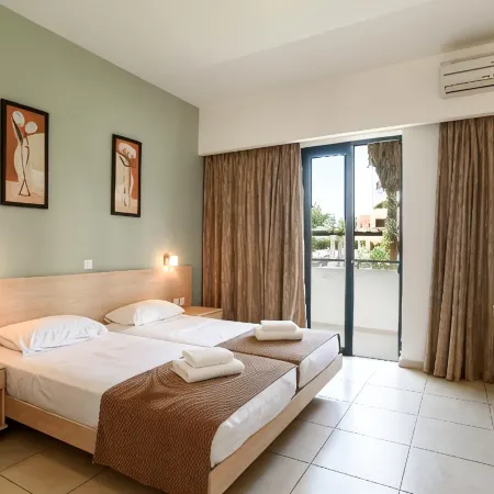 Pefkos Village Resort