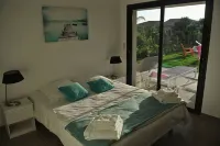 PORTICCIO NEW CONTEMPORARY VILLA PANORAMIC SEA VIEW HEATED POOL