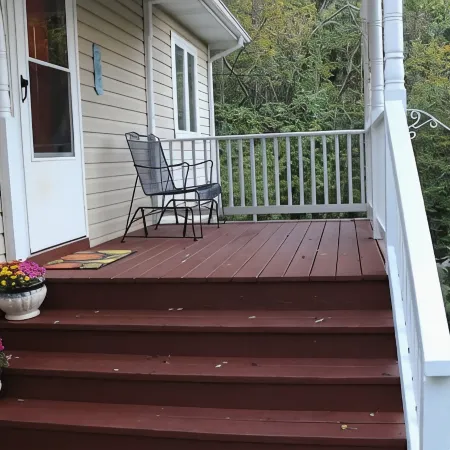 The House in the Holla at the foot of Shenandoah National Park
