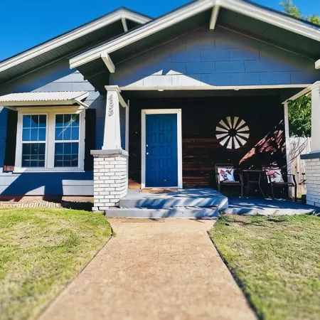 Windmill Inn- Cozy 2-bedroom house near South Downtown Abilene