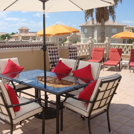 VILLA SUNRISE Detached Villa with Private Pool and Wi-Fi