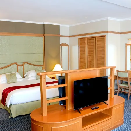Grand Palace Hotel