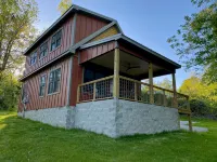 The Bright House is a newly constructed house in the Sewanee Village District. Hotels in Sewanee