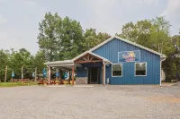 Cheerful 4 bedroom cottage on Kentucky lake
