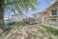 Vineyard Ridge Farmhouse • 3Br • 2BA • Vineyard View • Fire Pit •