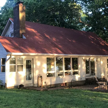 Kentucky Lake Waterfront Home, dock, 4 large BR, new kitchen in 2019