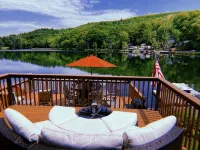 !!LAKEFRONT house with baby goats!! 디포짓 호텔