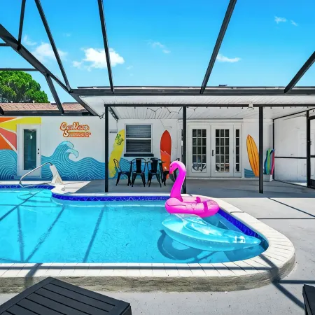 Pool Home - MiniGolf -Arcade- Near Beaches - Pet Friendly