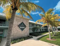 Xquisite Suites