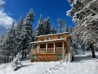 Iconic Mountain Cabin | River | Couples | Peaceful (pet-friendly)