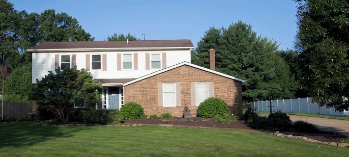 Oasis at Avalon Lakes - Hot Tub -  Gas Fire Pit -  Outdoor livingroom w/gas fire Ξενοδοχεία στην πόλη Trumbull County
