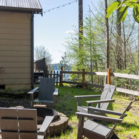 Gorgeous Lake View! HotTub & FirePit & Lake access & King beds