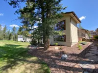 Relaxing 3bd Getaway 20 min to Glacier & 10 min to Whitefish - Wi-Fi