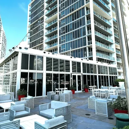 Chic 5 Studio Icon Brickell View Pool SPA