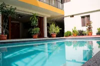 Hotel Windsor Plaza - Pools
