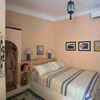 Jewel of a private home all to yourselves in the heart of the Old City Rooms