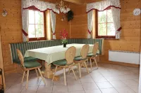 Exclusive vacation home in the Nockberge with a sauna and fireplace - Wifi