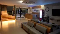 Hotel Garden - bar