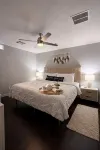 Cozy Retreat with Rooftop Pool, Parking, and Spacious Comfort - Condos