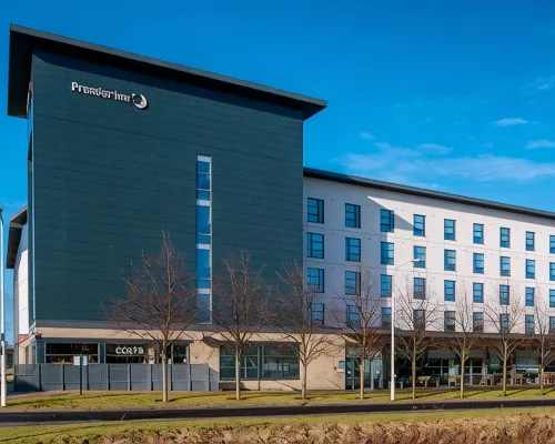 Premier Inn Edinburgh Park (Airport) Hotels near Corstorphine