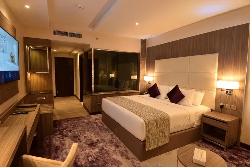 Paradise Elite Hotel Al-Tahlia Jeddah - Private Pool