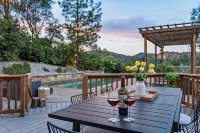 Yosemite Oasis - Mountain Views with Pool and Hottub - 4-نجوم