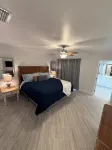 Mermaid Manor – Freshly Renovated 3Br 2BA Stuart Escape with Pool & Patio - Wifi
