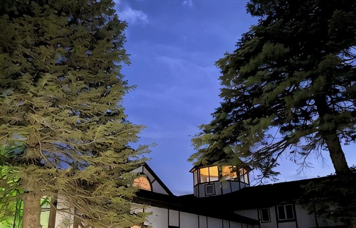 Horse lovers paradise with 2 bedrooms and WiFi, AC in Lake Geneva