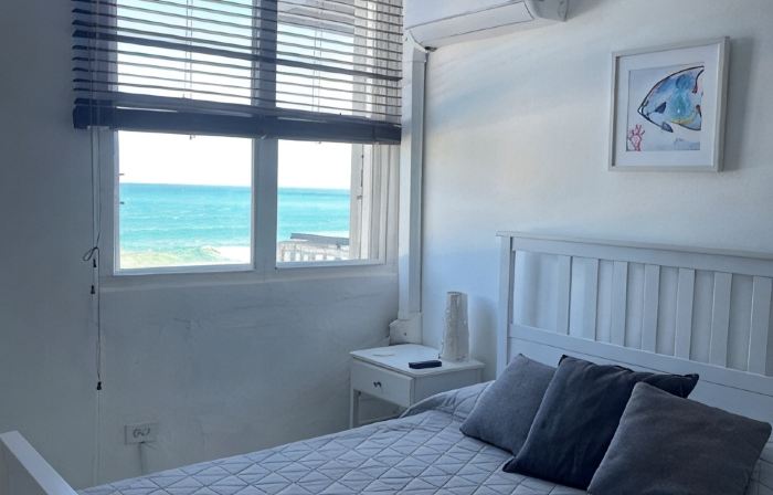 OCEANFRONT, COZY And GREAT VIEW, 2B/2B/1Pk